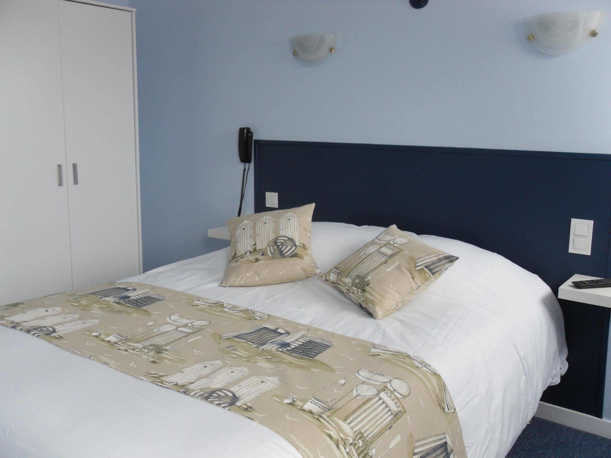 The Originals Access, Hotel Corinna, Royan Exteriör bild